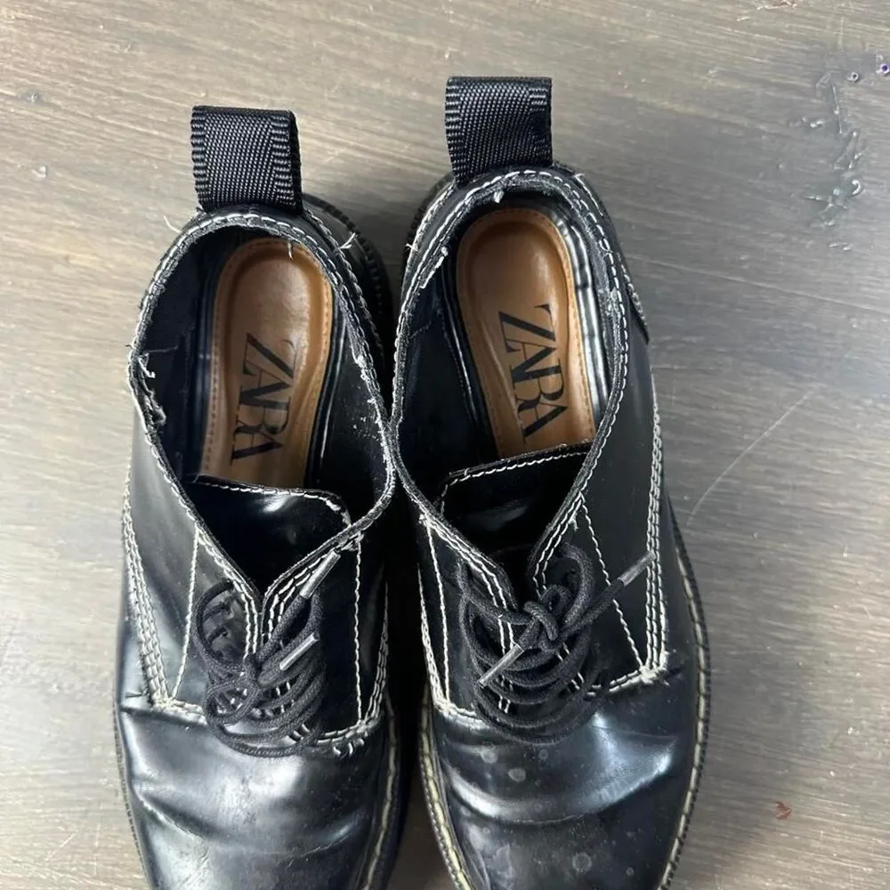 Zara Women's Black Oxfords